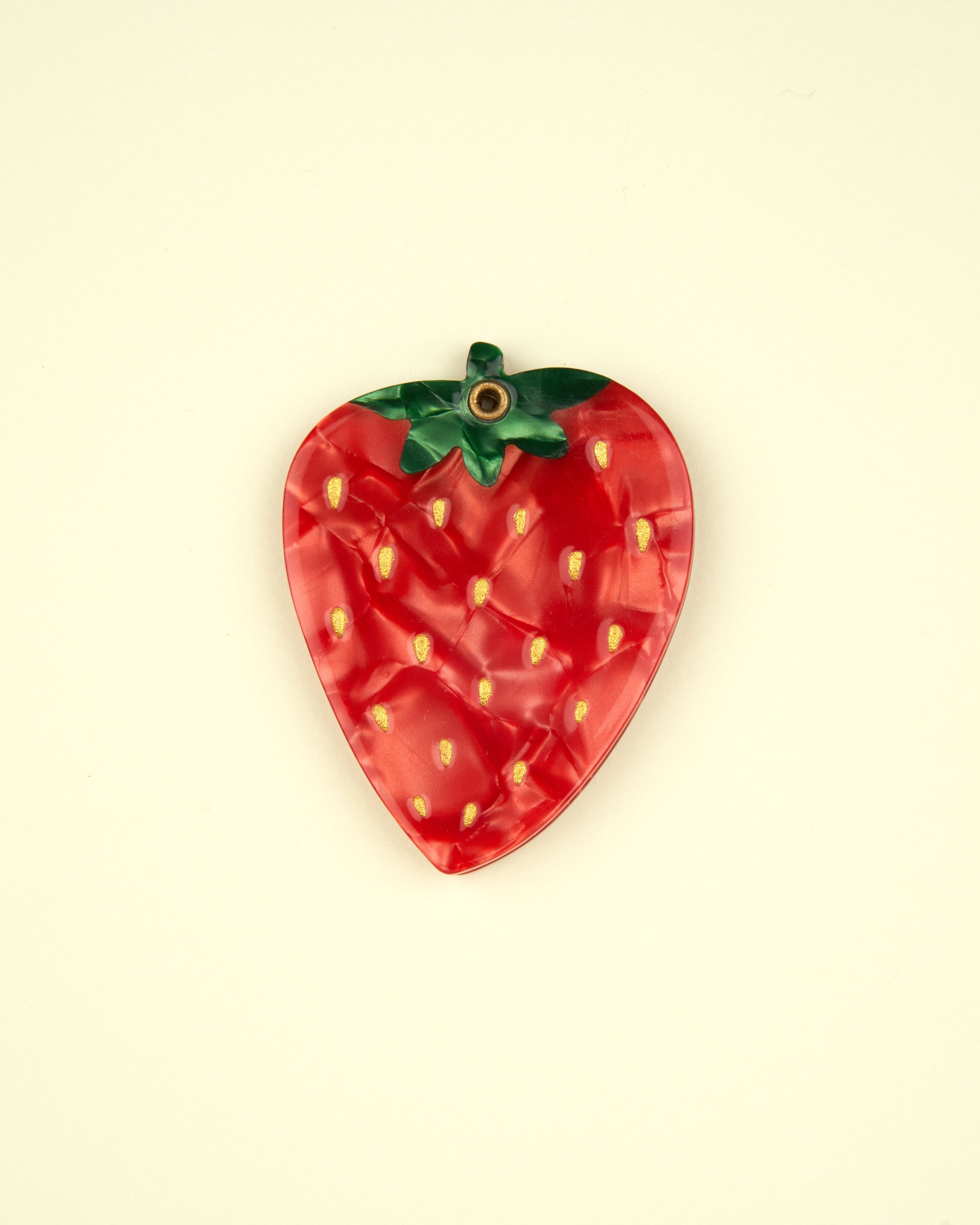 espejo de bolsillo con forma de fresa rojo y verde