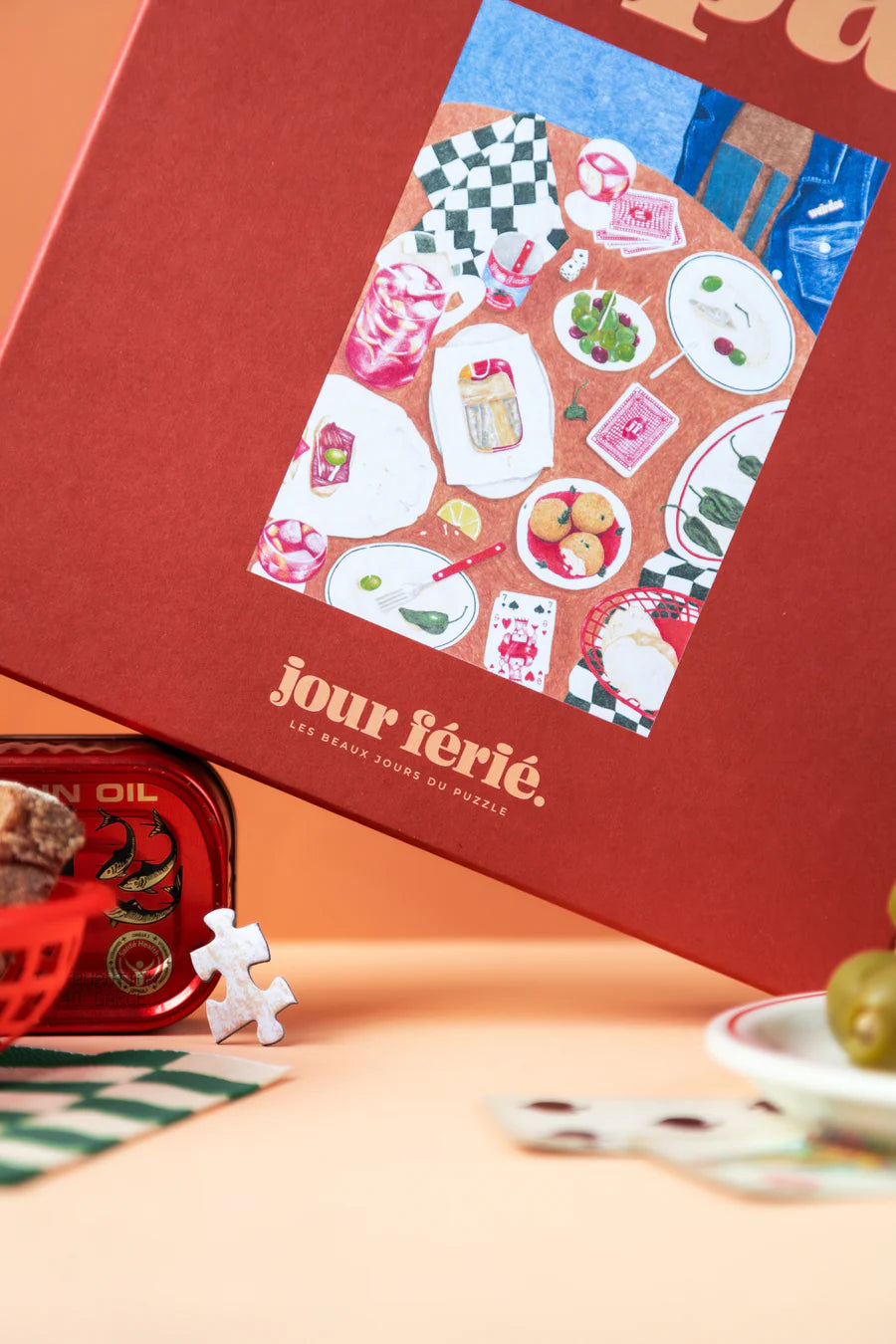 detalle puzzle tapas comida ilustracion mesa platos aceitunas cartas