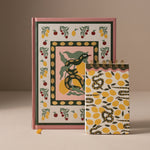 Pack de papelería Snake Garden con cuaderno de tapa dura y bloc de notas a juego con ilustración de serpiente.